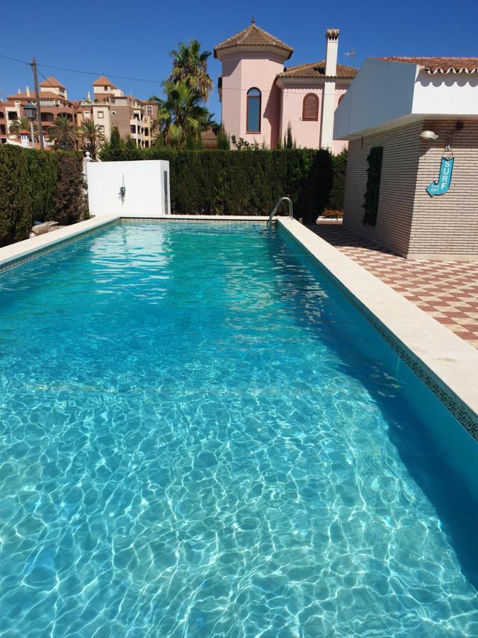 Oh! Cinnamon Beach Guest House Исла Канела Екстериор снимка