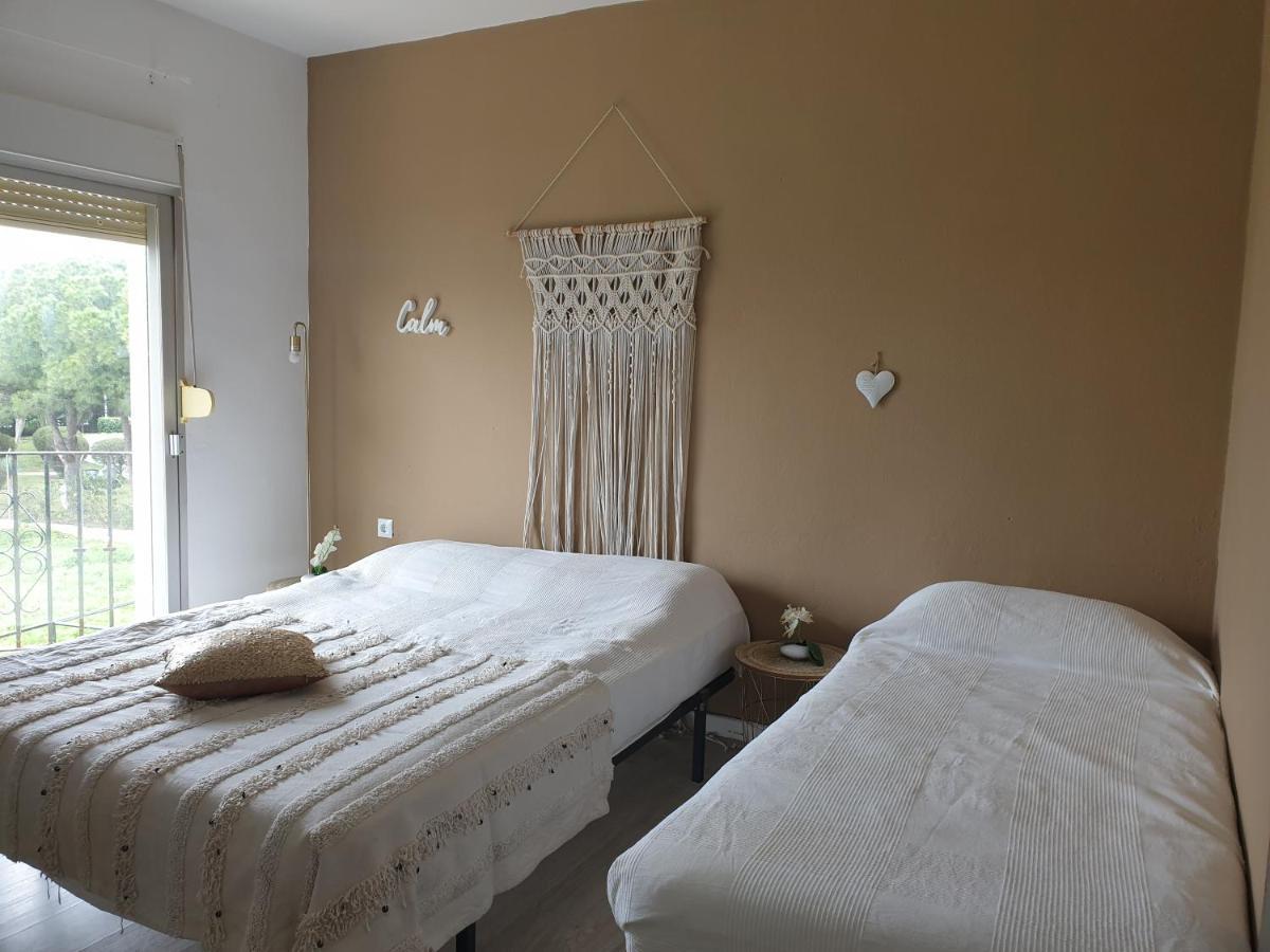 Oh! Cinnamon Beach Guest House Исла Канела Екстериор снимка