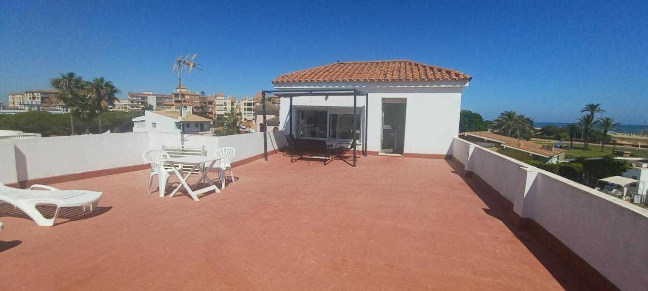 Oh! Cinnamon Beach Guest House Исла Канела Екстериор снимка